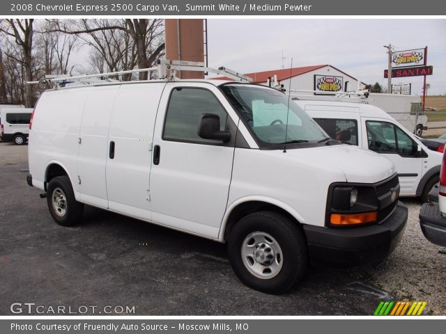 2008 Chevrolet Express 2500 Cargo Van in Summit White