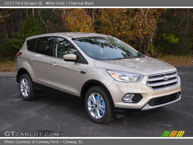2017 Ford Escape SE in White Gold