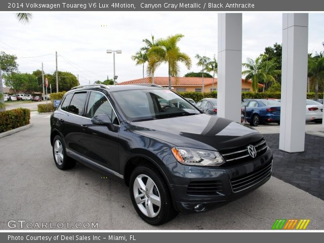 2014 Volkswagen Touareg V6 Lux 4Motion in Canyon Gray Metallic