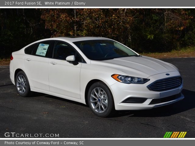 2017 Ford Fusion SE in White Platinum