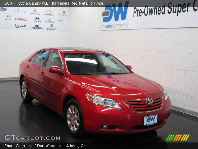 2007 Toyota Camry XLE in Barcelona Red Metallic