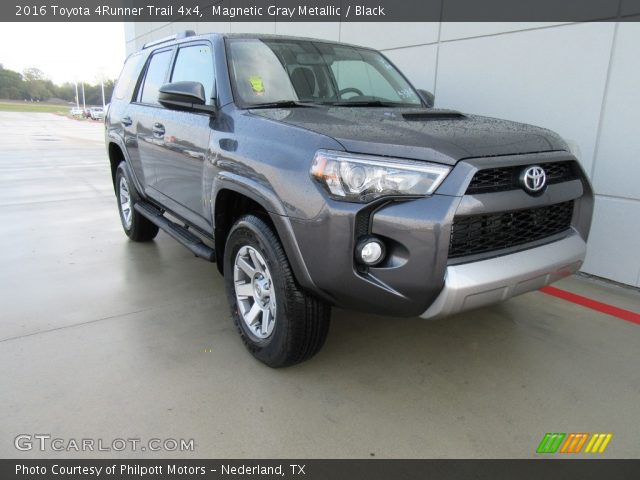 2016 Toyota 4Runner Trail 4x4 in Magnetic Gray Metallic