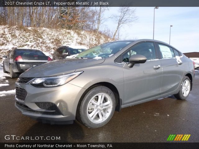 2017 Chevrolet Cruze LT in Pepperdust Metallic
