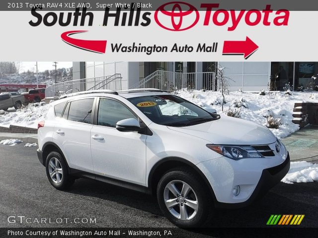 2013 Toyota RAV4 XLE AWD in Super White