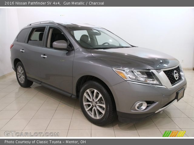 2016 Nissan Pathfinder SV 4x4 in Gun Metallic