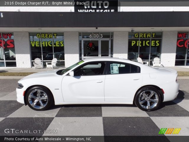 2016 Dodge Charger R/T in Bright White