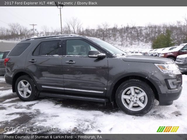 2017 Ford Explorer XLT 4WD in Magnetic