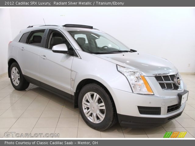 2012 Cadillac SRX Luxury in Radiant Silver Metallic