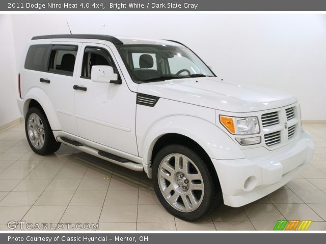 2011 Dodge Nitro Heat 4.0 4x4 in Bright White