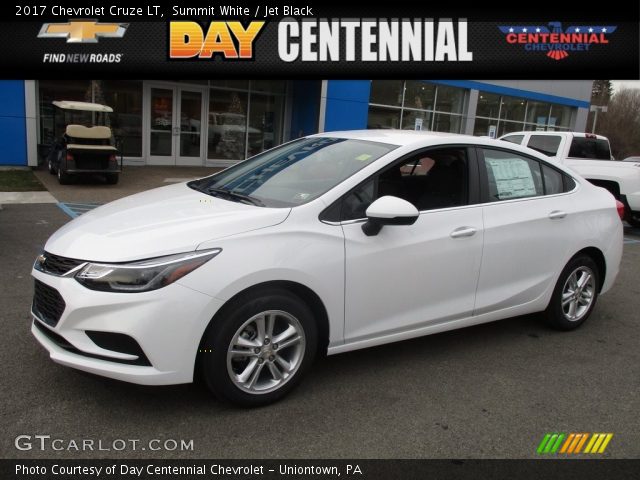 2017 Chevrolet Cruze LT in Summit White