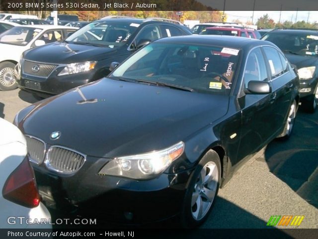 2005 BMW 5 Series 530i Sedan in Jet Black