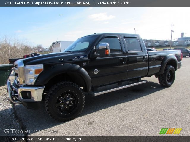 2011 Ford F350 Super Duty Lariat Crew Cab 4x4 in Tuxedo Black