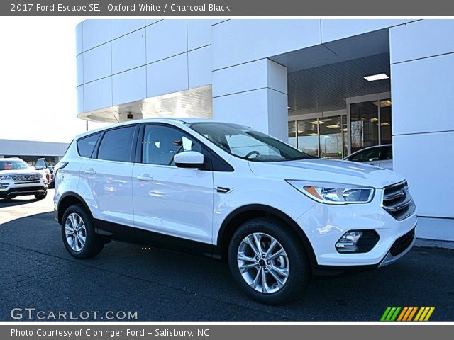 2017 Ford Escape SE in Oxford White