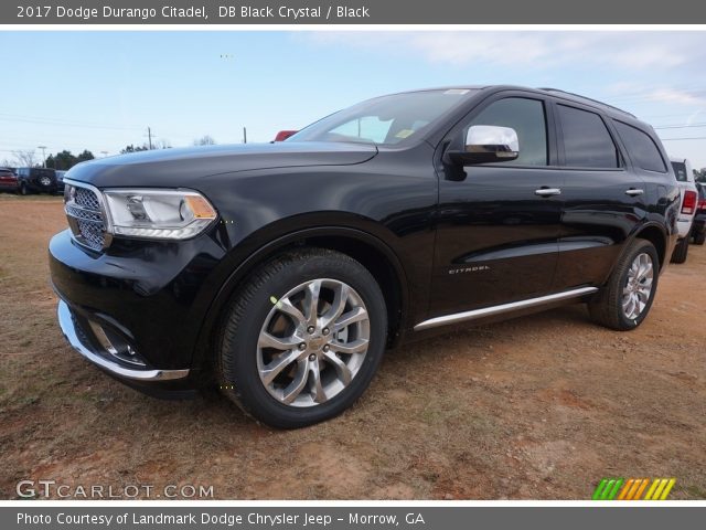 2017 Dodge Durango Citadel in DB Black Crystal