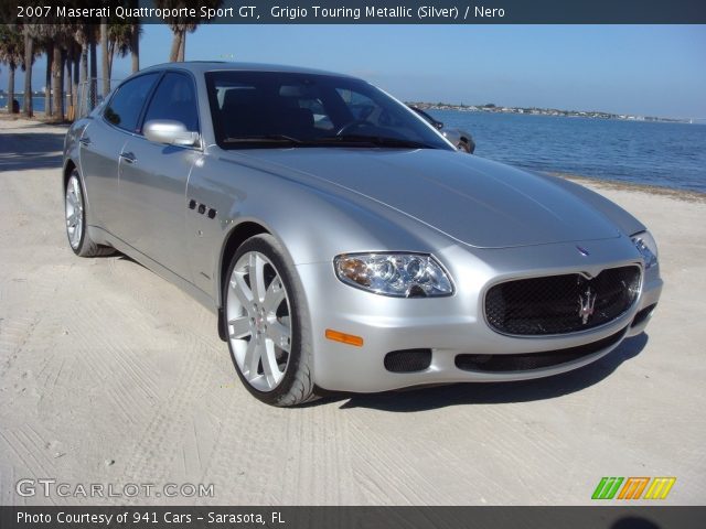 2007 Maserati Quattroporte Sport GT in Grigio Touring Metallic (Silver)