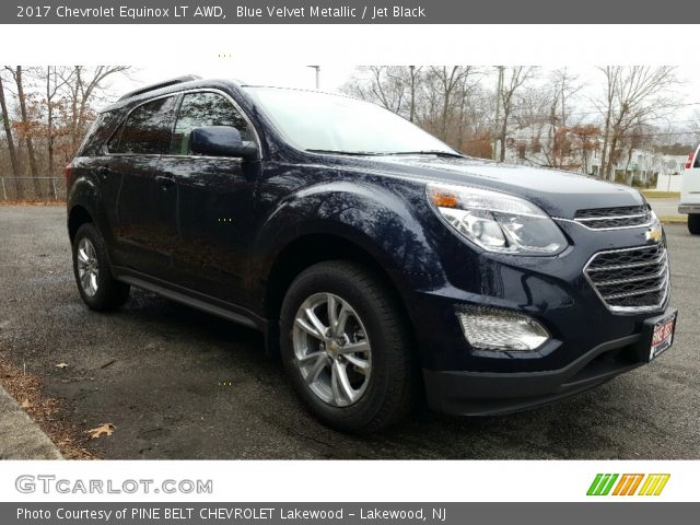 2017 Chevrolet Equinox LT AWD in Blue Velvet Metallic