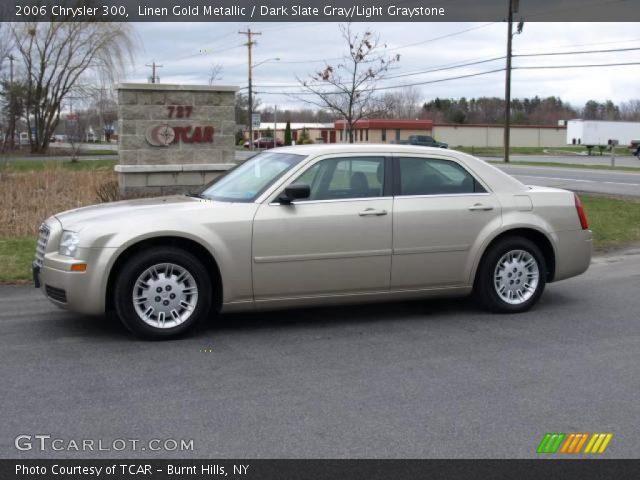 2006 Chrysler 300  in Linen Gold Metallic
