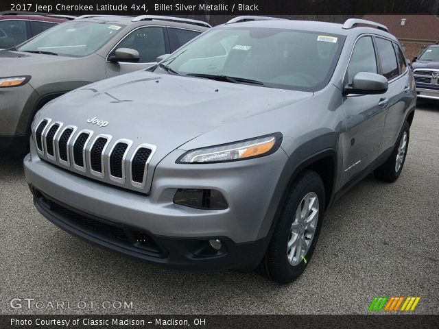 2017 Jeep Cherokee Latitude 4x4 in Billet Silver Metallic