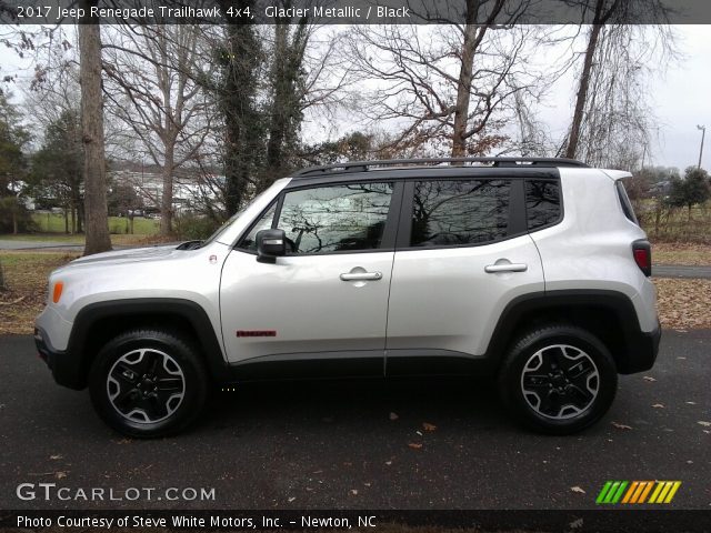 2017 Jeep Renegade Trailhawk 4x4 in Glacier Metallic