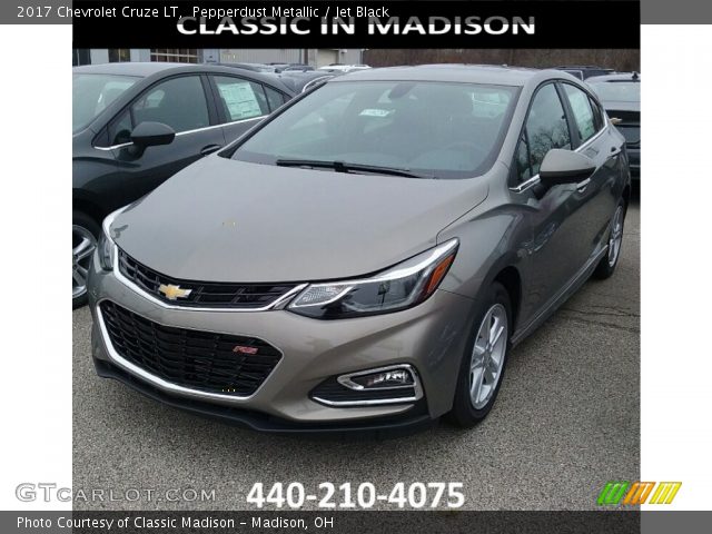 2017 Chevrolet Cruze LT in Pepperdust Metallic