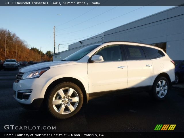 2017 Chevrolet Traverse LT AWD in Summit White