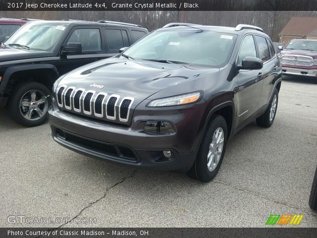 2017 Jeep Cherokee Latitude 4x4 in Granite Crystal Metallic
