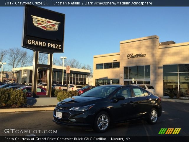 2017 Chevrolet Cruze LT in Tungsten Metallic