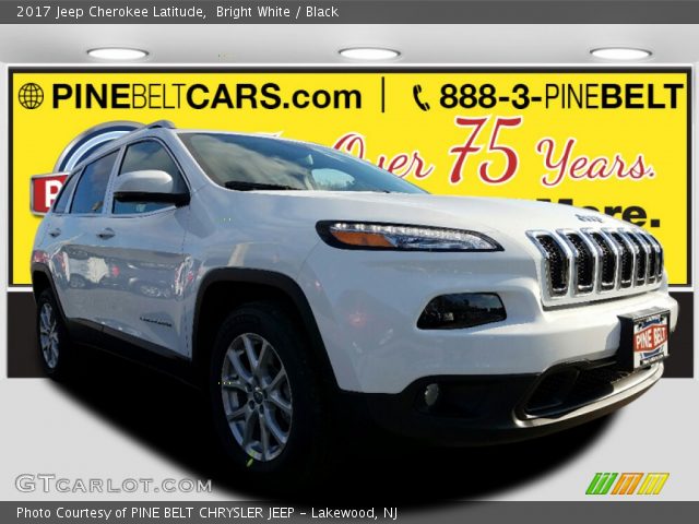 2017 Jeep Cherokee Latitude in Bright White