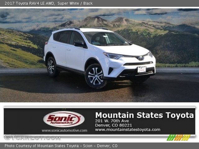 2017 Toyota RAV4 LE AWD in Super White