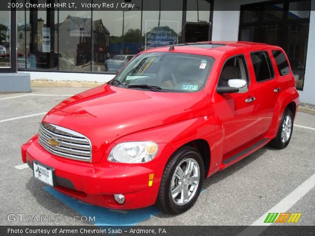 2009 Chevrolet HHR LT in Victory Red
