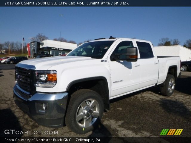 2017 GMC Sierra 2500HD SLE Crew Cab 4x4 in Summit White