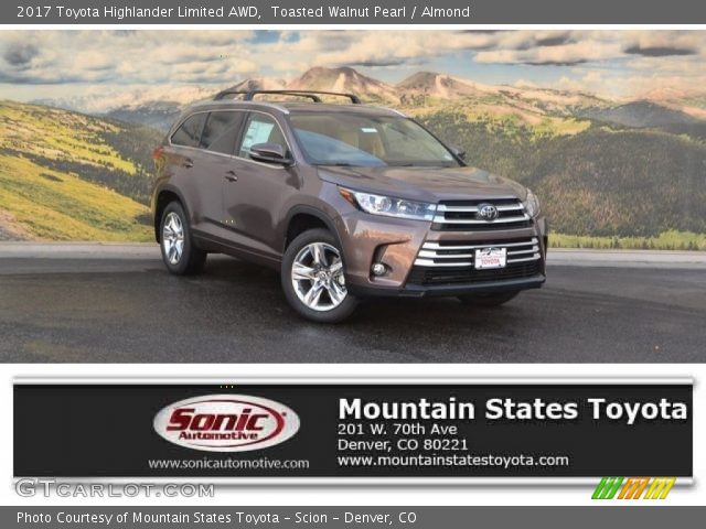2017 Toyota Highlander Limited AWD in Toasted Walnut Pearl