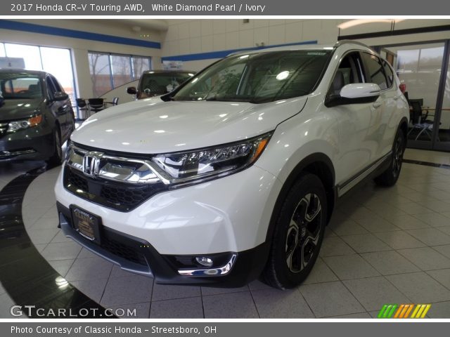 2017 Honda CR-V Touring AWD in White Diamond Pearl