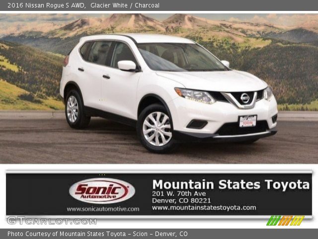 2016 Nissan Rogue S AWD in Glacier White
