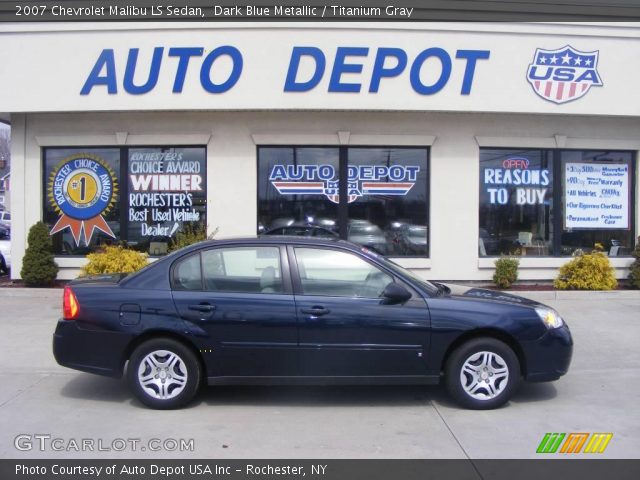 2007 Chevrolet Malibu LS Sedan in Dark Blue Metallic