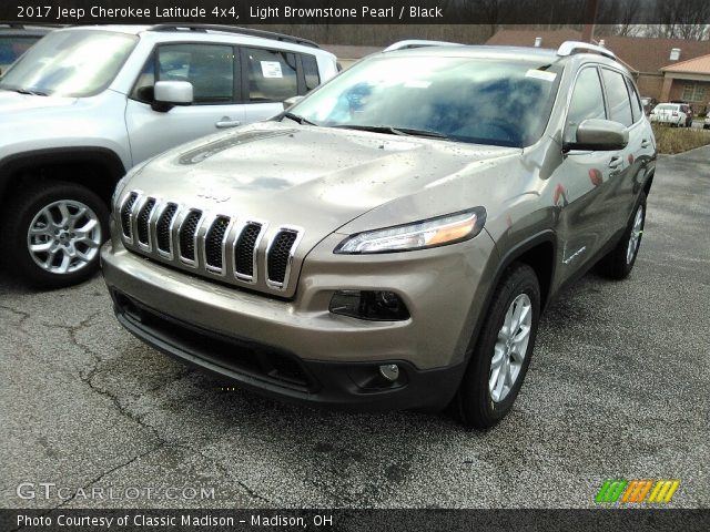 2017 Jeep Cherokee Latitude 4x4 in Light Brownstone Pearl
