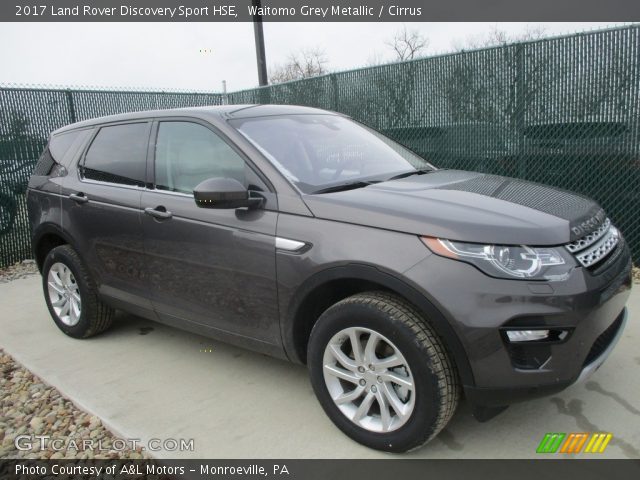 2017 Land Rover Discovery Sport HSE in Waitomo Grey Metallic