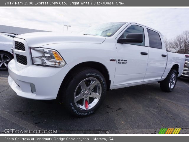 2017 Ram 1500 Express Crew Cab in Bright White