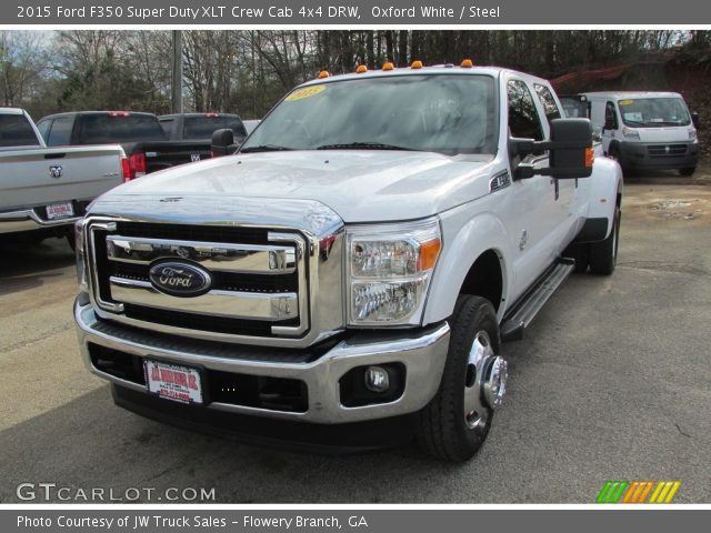 2015 Ford F350 Super Duty XLT Crew Cab 4x4 DRW in Oxford White