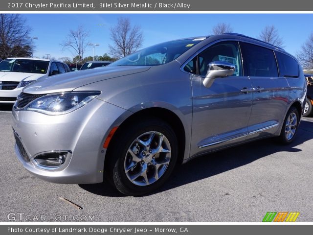 2017 Chrysler Pacifica Limited in Billet Silver Metallic