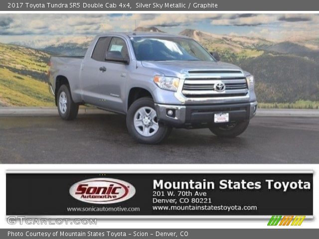 2017 Toyota Tundra SR5 Double Cab 4x4 in Silver Sky Metallic