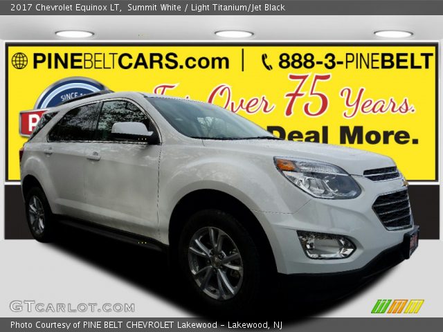 2017 Chevrolet Equinox LT in Summit White