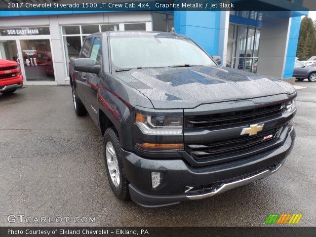 2017 Chevrolet Silverado 1500 LT Crew Cab 4x4 in Graphite Metallic