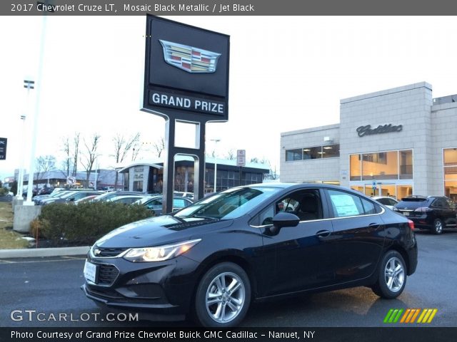 2017 Chevrolet Cruze LT in Mosaic Black Metallic