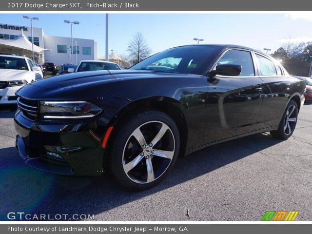 2017 Dodge Charger SXT in Pitch-Black