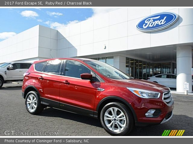 2017 Ford Escape SE in Ruby Red