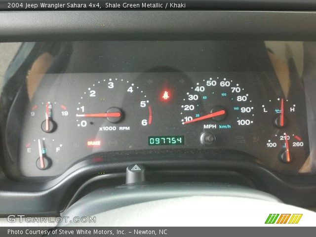 2004 Jeep Wrangler Sahara 4x4 in Shale Green Metallic