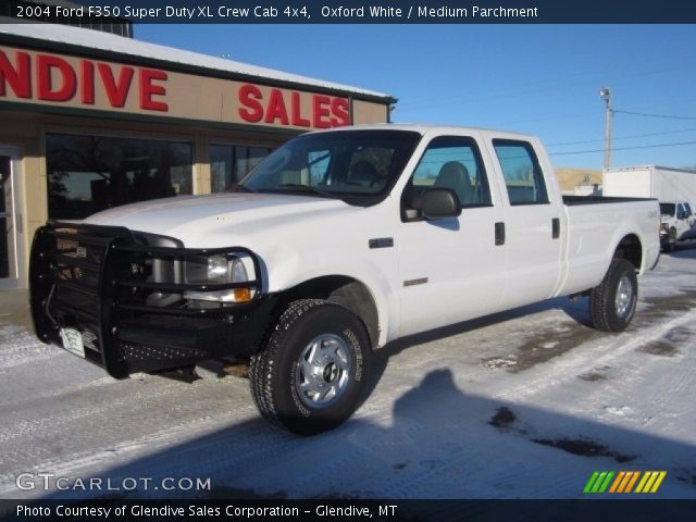2004 Ford F350 Super Duty XL Crew Cab 4x4 in Oxford White