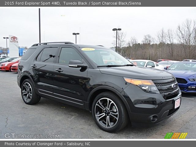 2015 Ford Explorer Sport 4WD in Tuxedo Black