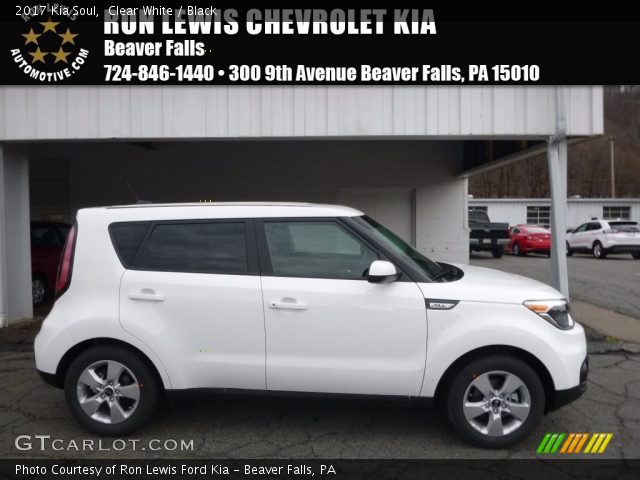 2017 Kia Soul  in Clear White